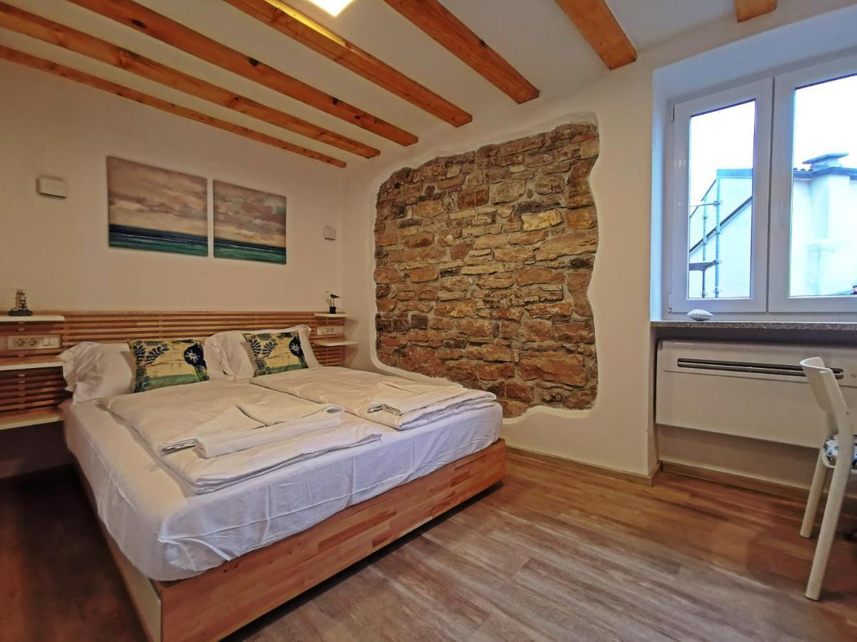 Ribiska Hisa - Old Piran Fisherman'S House Apartment Luaran gambar